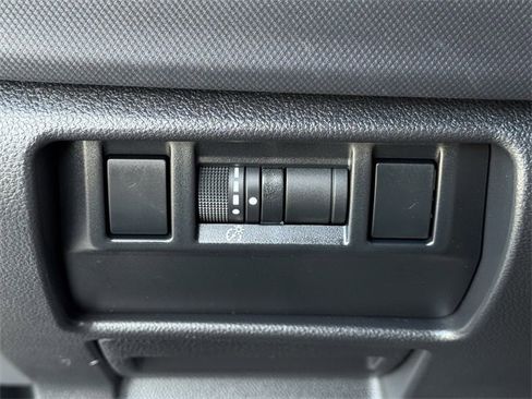 Used 2025 Subaru Forester Premium w/ Convenience Package #1 image 24