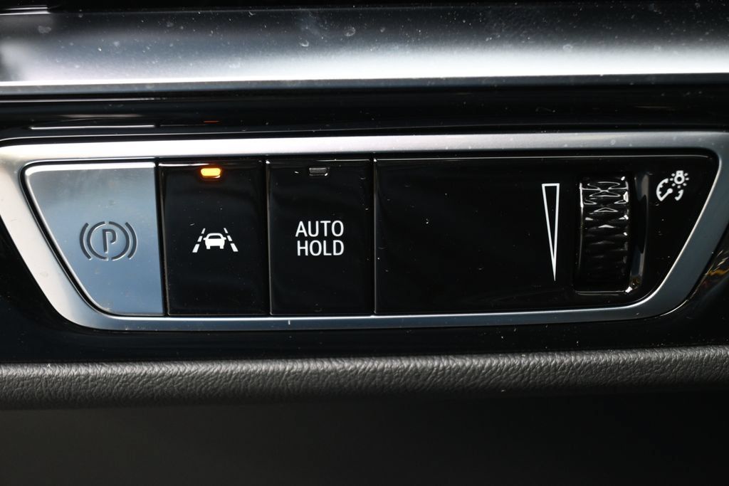 New 2026 Cadillac Lyriq Premium Luxury w/ LPO, Floor Liner Package AWD/4WD image 24