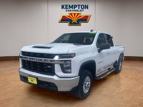 Used 2022 Chevrolet Silverado 2500 LT AWD/4WD image 11