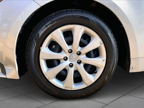 Certified 2023 Toyota Corolla LE image 11