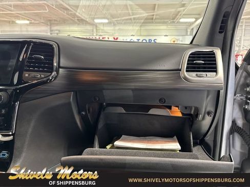 Used 2020 Jeep Grand Cherokee Altitude AWD/4WD image 48