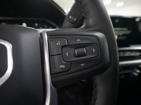 Used 2025 GMC Sierra 1500 Elevation AWD/4WD image 18