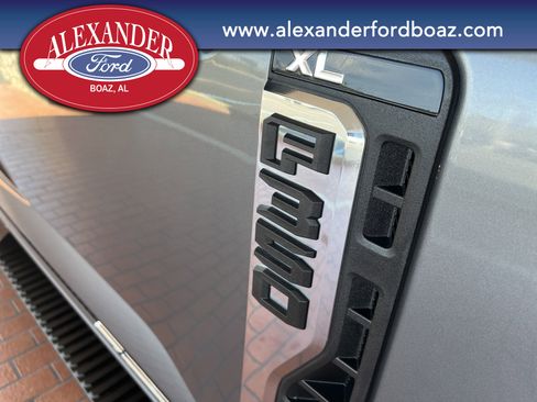 New 2025 Ford F350 XL w/ XL Chrome Package image 7