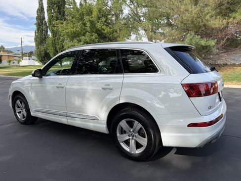 Used 2019 Audi Q7 2.0T Premium w/ Convenience Package AWD/4WD image 4