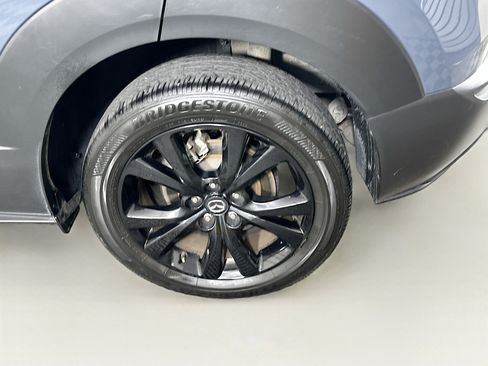 Used 2025 MAZDA CX-30 AWD 2.5 S w/ Preferred Package image 11