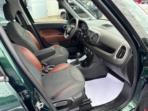Used 2014 FIAT 500L Trekking w/ Popular Equipment Group FWD image 11