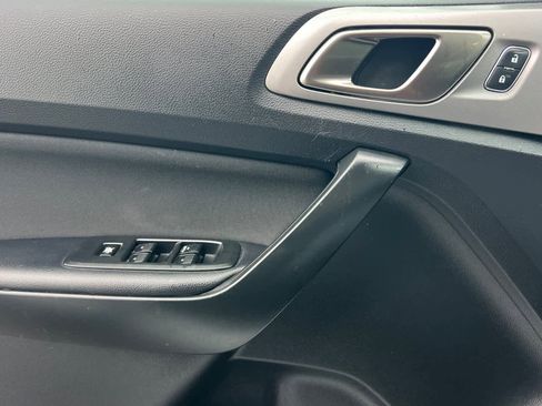 Used 2021 Ford Ranger XLT w/ Equipment Group 301A Mid image 13