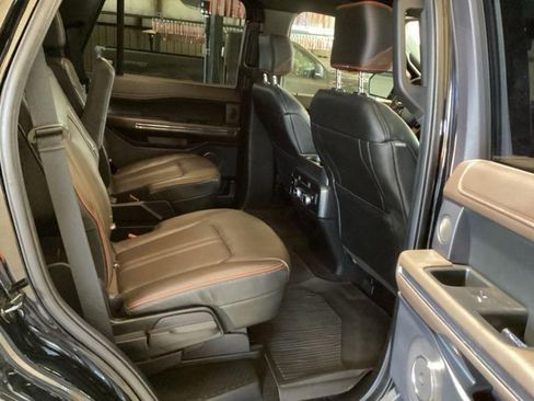 Used 2021 Ford Expedition King Ranch image 13