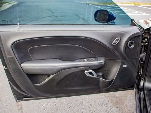 Used 2022 Dodge Challenger R/T Scat Pack w/ Plus Package image 13