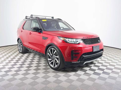 Used 2017 Land Rover Discovery HSE Luxury AWD/4WD image 3
