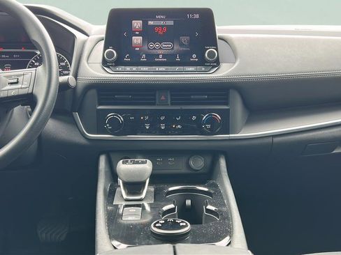 Certified 2025 Nissan Rogue S AWD/4WD image 22