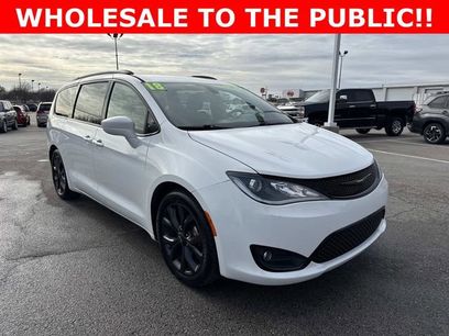 Used 2018 Chrysler Pacifica Touring Plus w/ S Appearance Package