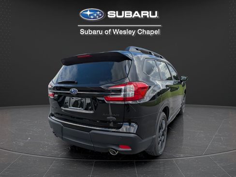 Used 2025 Subaru Ascent Onyx Edition w/ Onyx Package AWD/4WD image 5