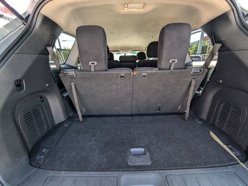 Used 2016 Nissan Pathfinder S FWD image 19