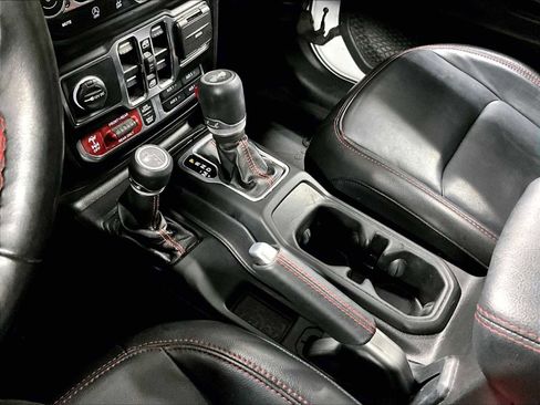 Used 2022 Jeep Wrangler Unlimited Rubicon w/ Xtreme Recon 35" Tire Package image 20