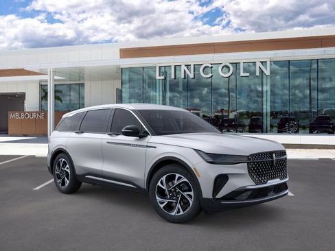New 2026 Lincoln Nautilus Premier w/ Equipment Group 102A AWD/4WD image 7