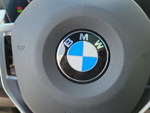 Used 2026 BMW X2 xDrive28i AWD/4WD image 38