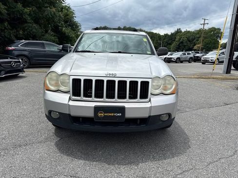 Used 2008 Jeep Grand Cherokee Laredo AWD/4WD image 2