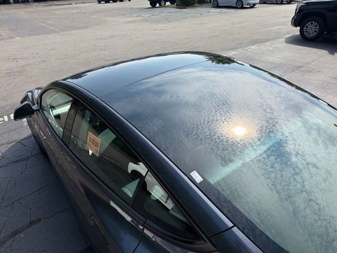 Used 2022 Tesla Model 3 RWD image 15