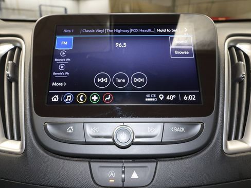 Certified 2025 Chevrolet Malibu LT image 12