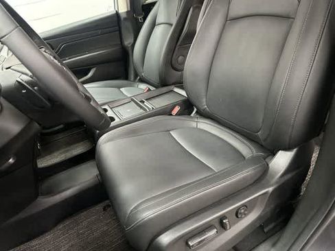 Certified 2025 Honda Odyssey EX-L image 10