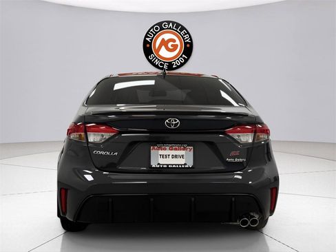 Used 2023 Toyota Corolla SE image 6