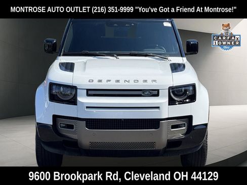 Used 2025 Land Rover Defender 90 X-Dynamic SE AWD/4WD image 9