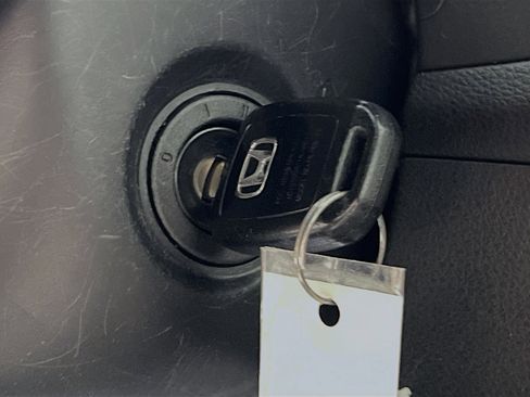 Used 2022 Honda HR-V LX image 23