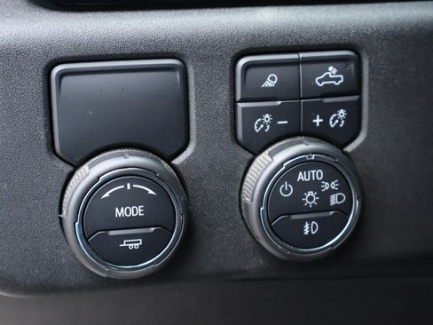 Used 2024 Chevrolet Silverado 1500 RST w/ Texas Edition Plus RWD image 13