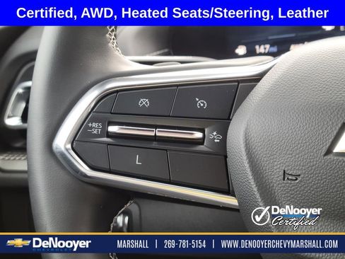 Used 2024 Chevrolet Traverse LT image 13