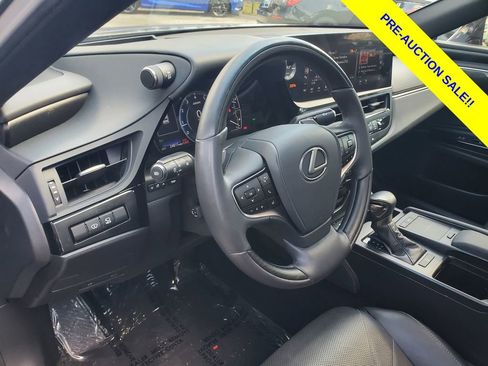 Used 2022 Lexus ES 350 Ultra Luxury w/ Accessory Package 2 FWD image 14