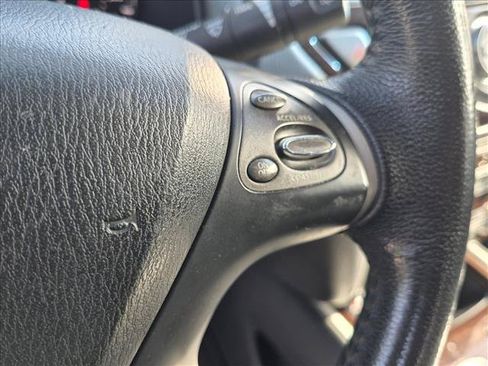 Used 2013 Nissan Pathfinder SL w/ SL Premium Pkg FWD image 15