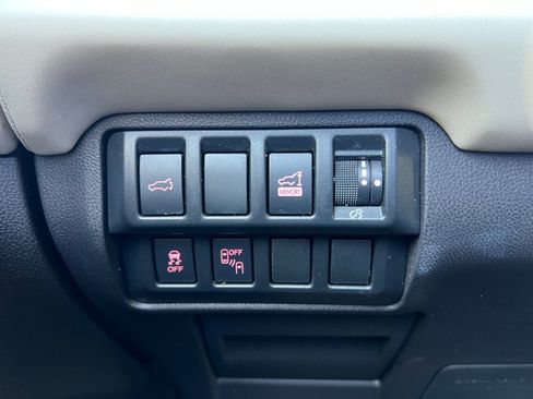 Used 2019 Subaru Ascent Touring AWD/4WD image 32
