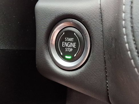 Used 2023 Chevrolet Tahoe LS AWD/4WD image 29