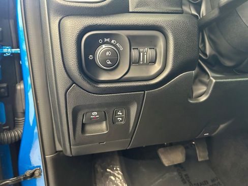 Used 2026 RAM 1500 Big Horn AWD/4WD image 40