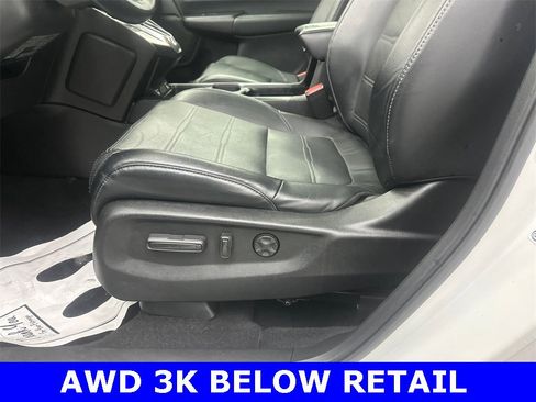 Used 2021 Honda CR-V EX-L image 10
