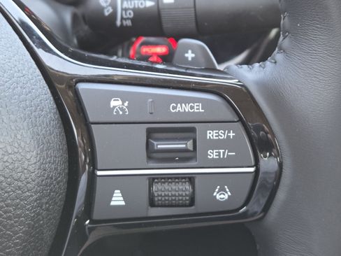 Used 2024 Honda Accord Touring image 10
