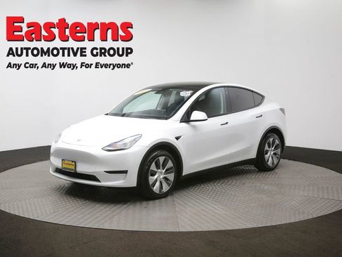 Used 2021 Tesla Model Y Long Range image 54