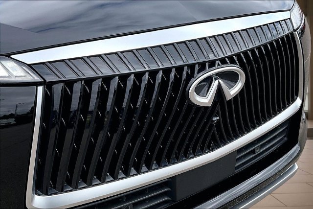 Used 2025 INFINITI QX80 Luxe w/ Exterior Package RWD image 27