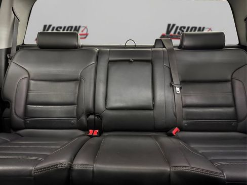 Used 2019 GMC Sierra 3500 Denali w/ Duramax Plus Package image 17