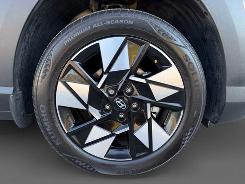 Used 2024 Hyundai Kona SEL FWD image 10