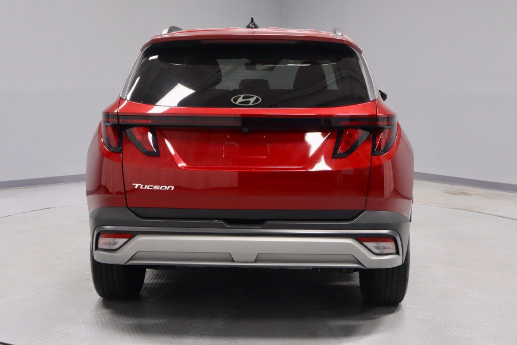 Used 2025 Hyundai Tucson SEL AWD/4WD image 8