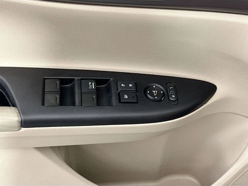 Used 2015 Honda Accord LX image 18