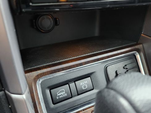 Used 2022 Subaru Ascent Touring w/ Popular Package #2A image 9