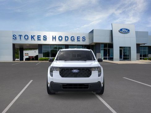 New 2025 Ford Maverick XL image 28