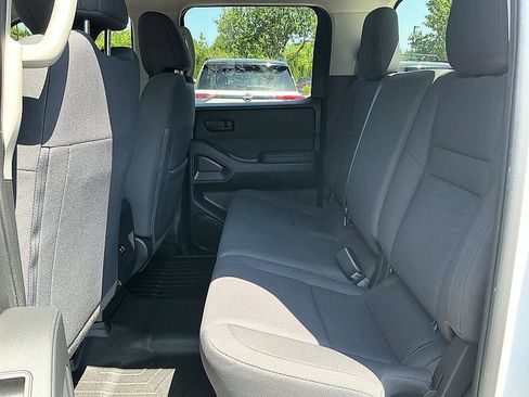 Used 2023 Nissan Frontier S RWD image 22