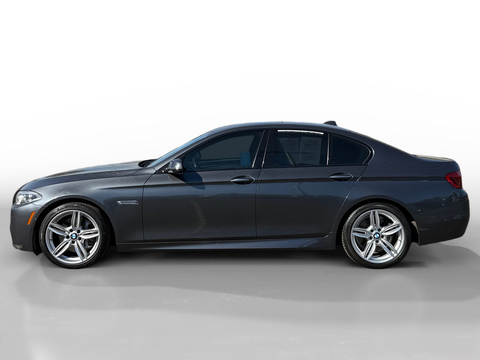 Used 2016 BMW 535i Sedan RWD image 2