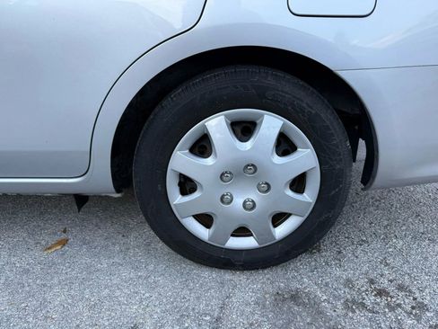 Used 2015 Nissan Versa S Plus image 22