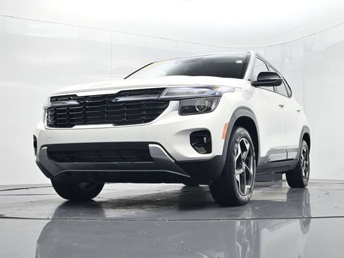 Certified 2026 Kia Seltos S AWD/4WD image 39