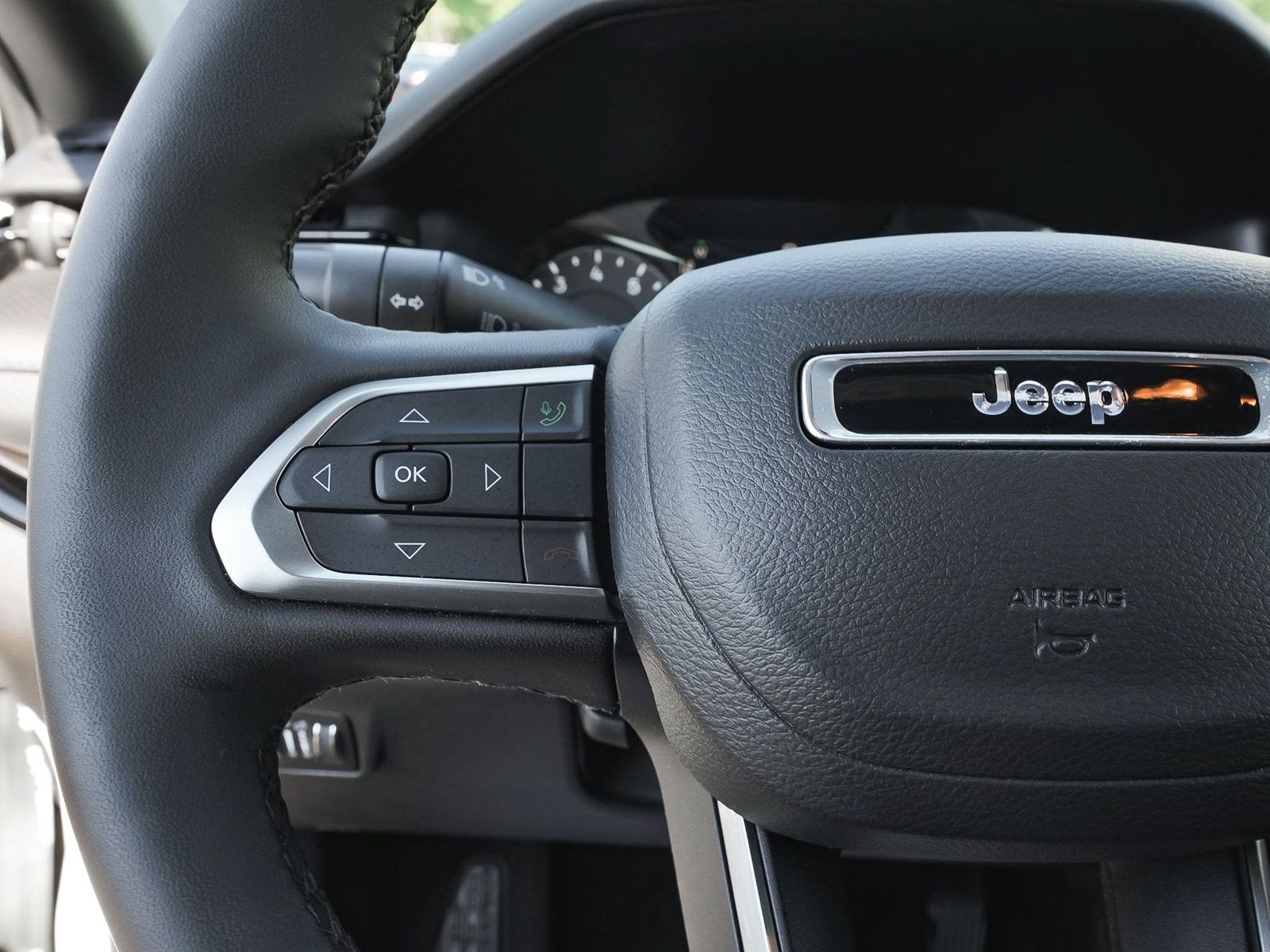 Used 2026 Jeep Compass Limited AWD/4WD image 19